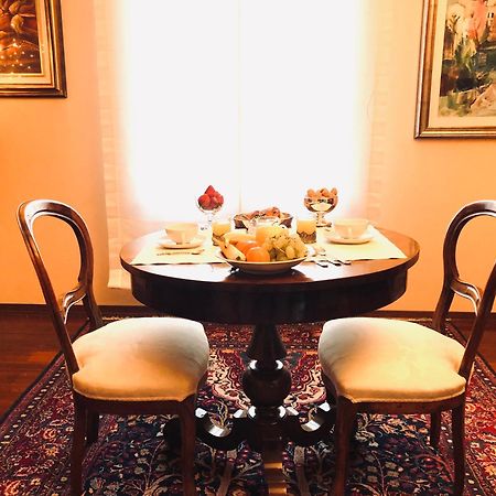 Bed and Breakfast Opera Deluxe Равенна Екстер'єр фото