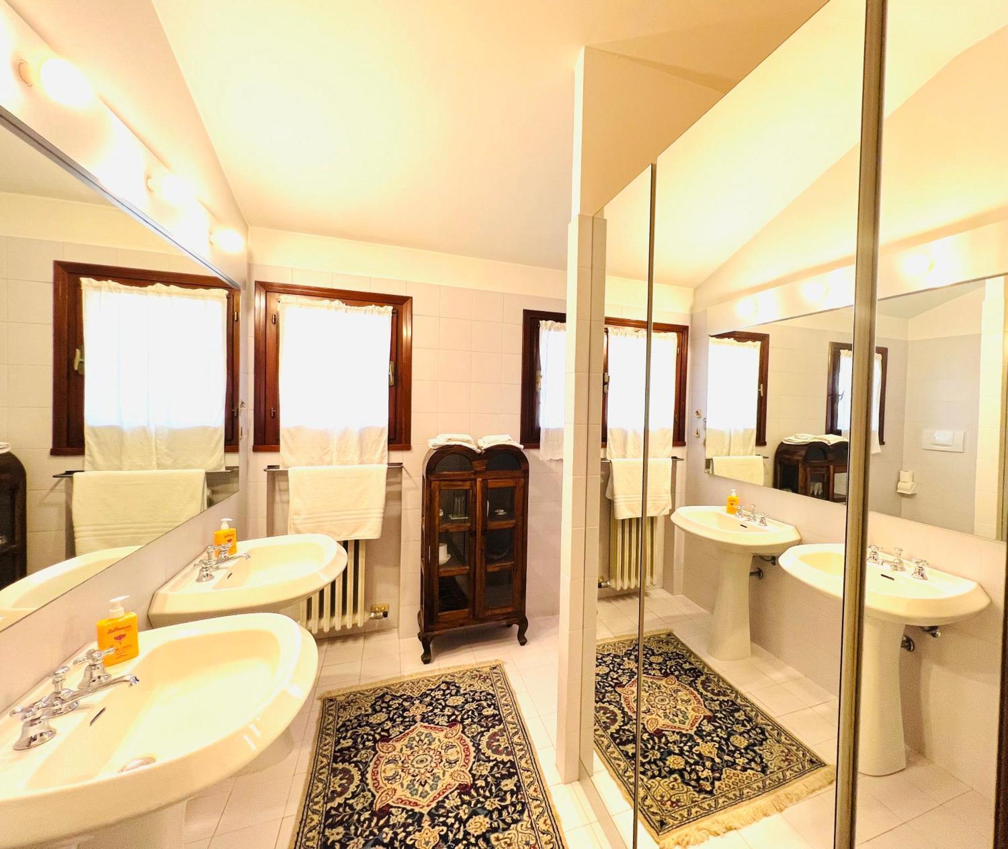 Bed and Breakfast Opera Deluxe Равенна Екстер'єр фото